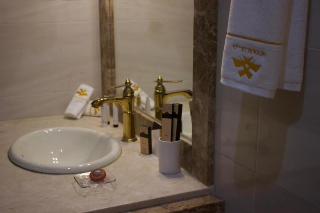فندق كيان - Kyan Hotel Хаміс-Мушайт Екстер'єр фото